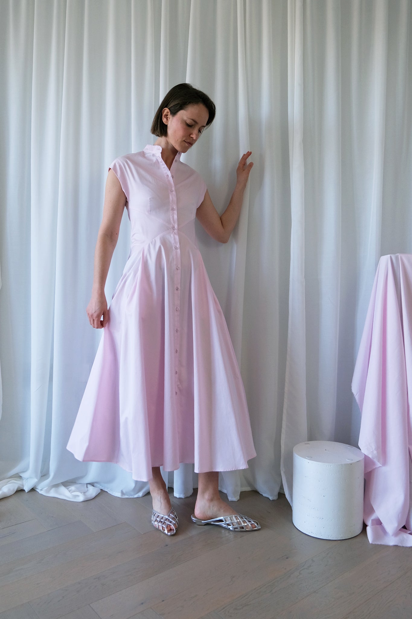 The Romanticist Cap Sleeve Shirt Dress in Pale Pink Cotton Sateen – The Array