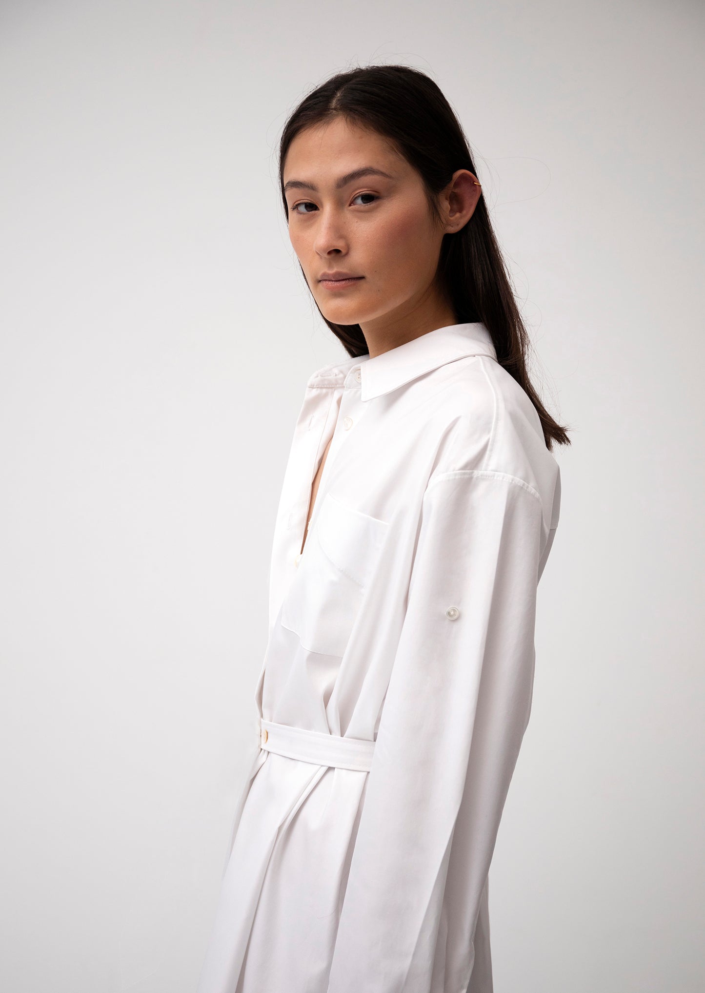 The Array womenswear fashion label london fashion brand workwear womens fashion Womens White Shirt Dress in Quick Wrinkle Recovery Cotton