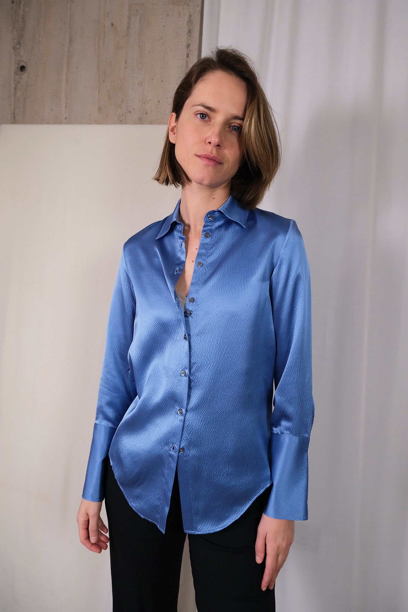 Signature Shirt in Azure Blue Hammered Silk