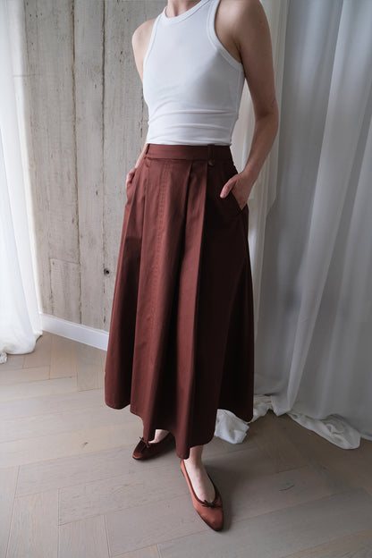 The Ensemble Skirt in Sienna Brown Cotton Sateen