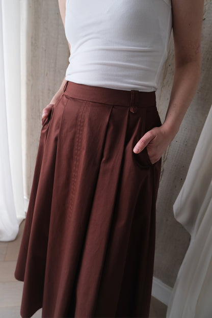 The Ensemble Skirt in Sienna Brown Cotton Sateen