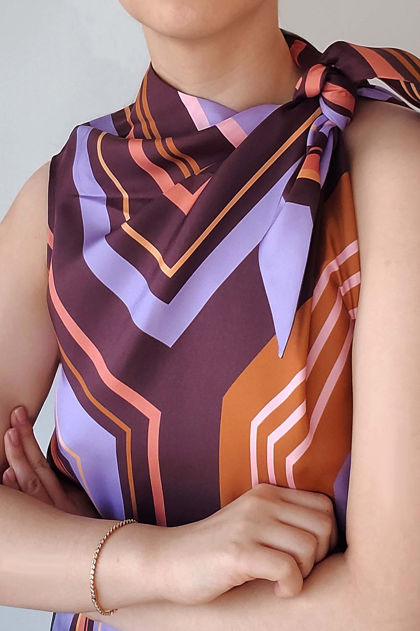 [ 2 ] Scarf Dress in Printed Silk Twill