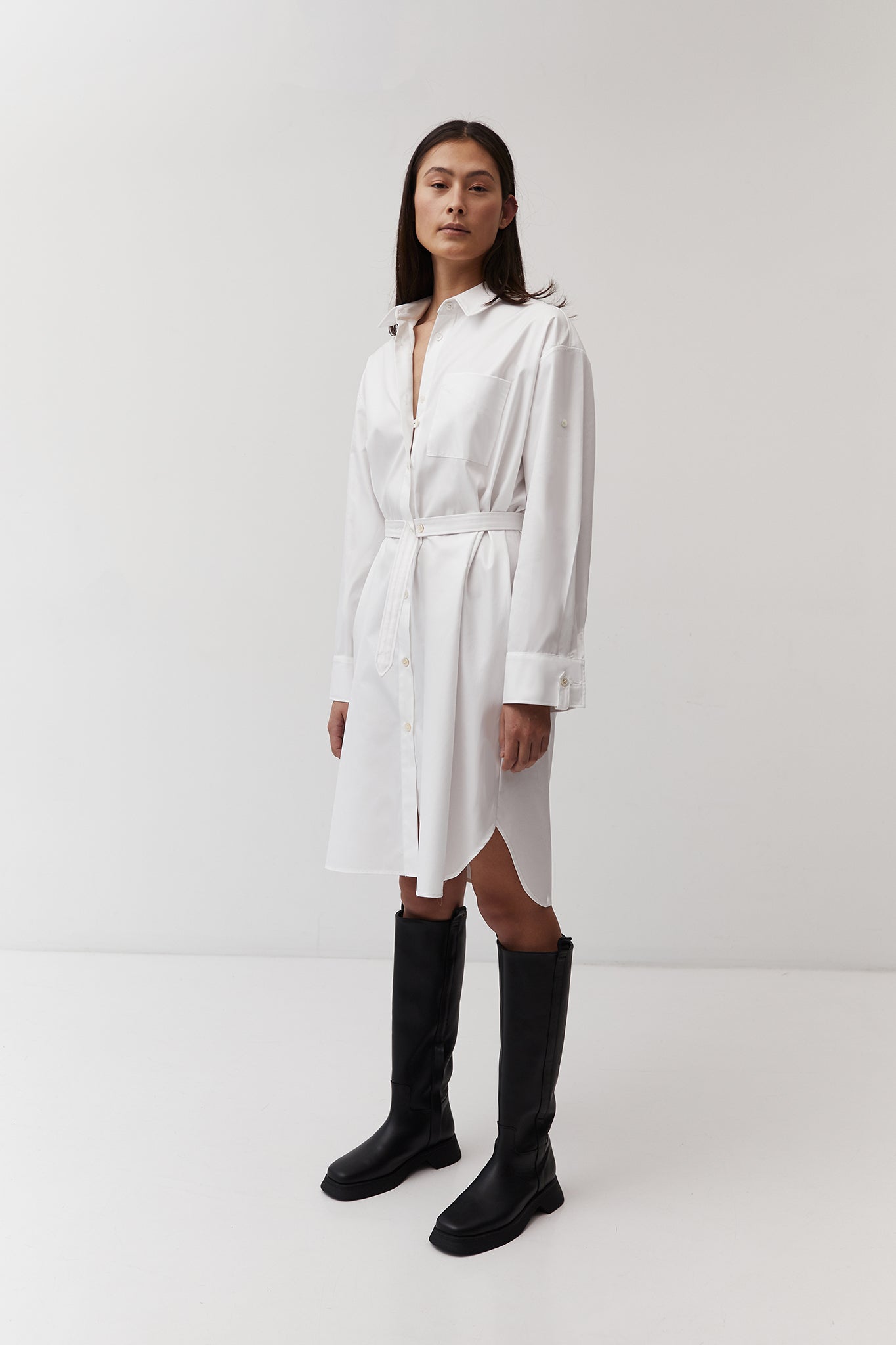 The Array womenswear fashion label london fashion brand workwear womens fashion Womens White Shirt Dress in Quick Wrinkle Recovery Cotton 